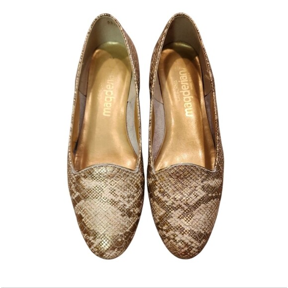 California Magdesians Shoes Women 6.5 Gold Leather Snakeskin Print Slip On Vtg - Picture 2 of 14